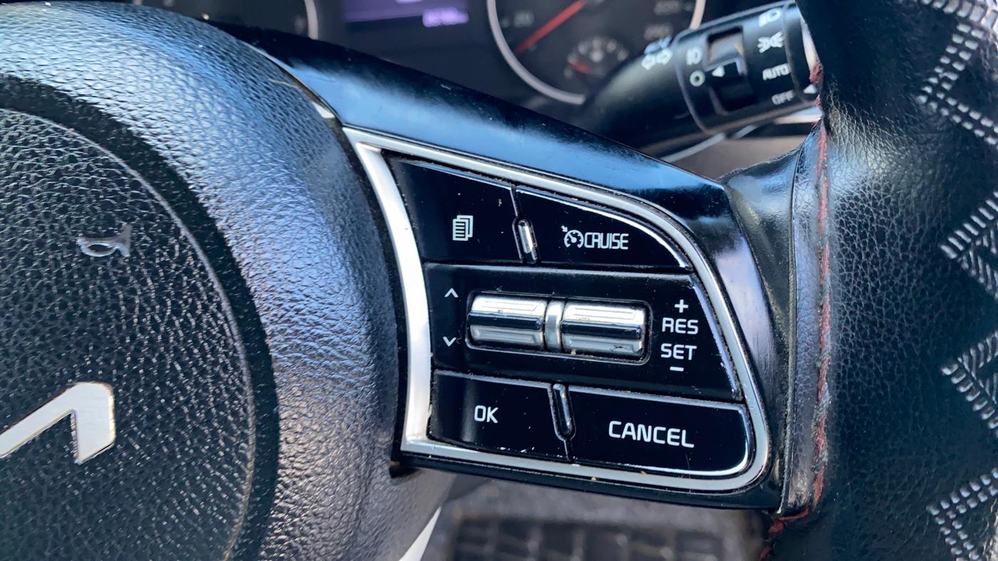 2022 KIA SELTOS HTX 1.5 PETROL, Petrol, Manual, 26,779 km, Adaptive Cruise Control