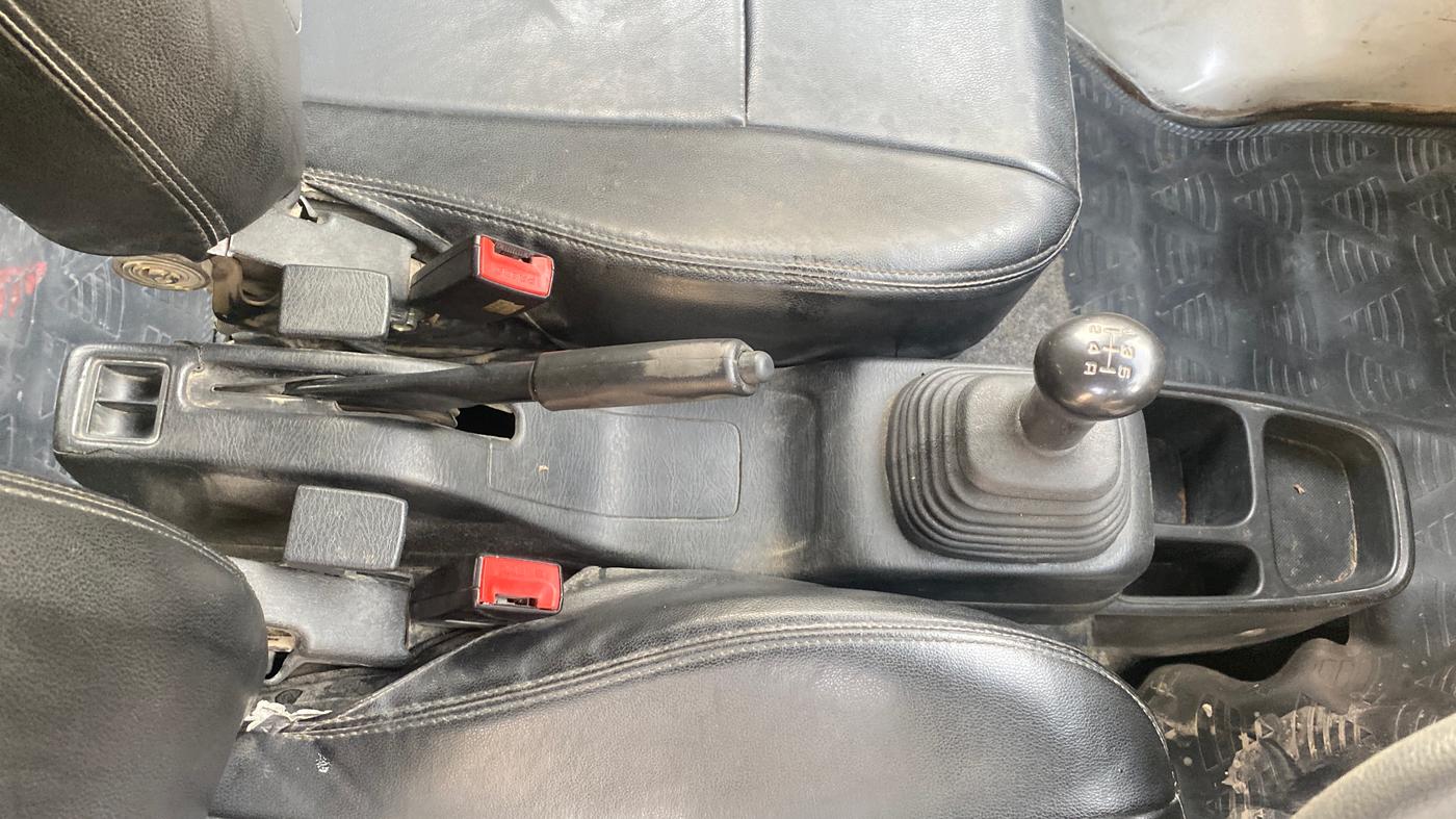 2020 Maruti Eeco 7 STR, Petrol, Manual, 44,990 km, Gear Lever