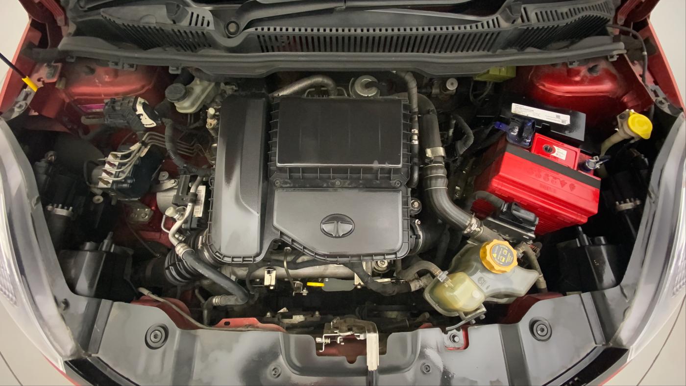 2018 Tata NEXON XZA PLUS DIESEL, Diesel, Automatic, 79,194 km, Open Bonet