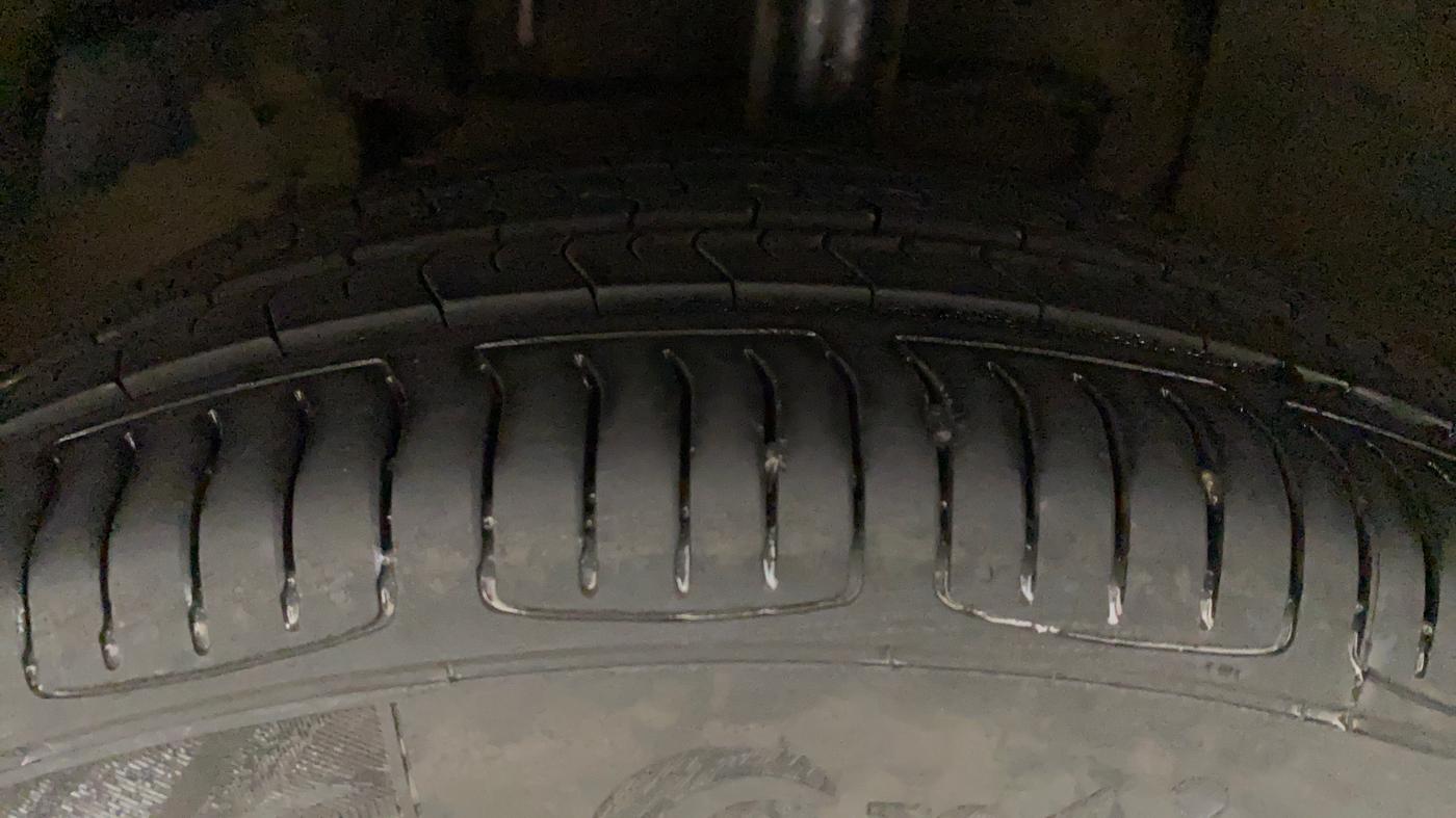2018 Tata NEXON XZA PLUS DIESEL, Diesel, Automatic, 79,194 km, Left Front Tyre Tread