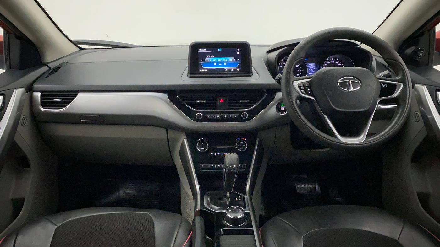 2018 Tata NEXON XZA PLUS DIESEL, Diesel, Automatic, 79,194 km, Dashboard
