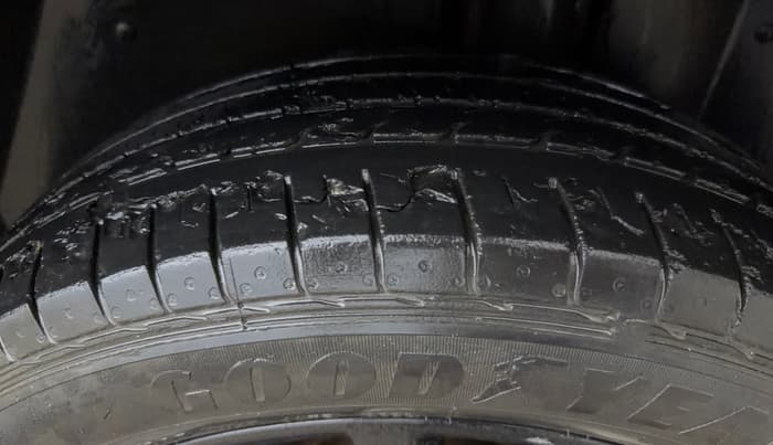 2020 MG HECTOR PLUS SHARP 1.5 PETROL TURBO DCT 6-STR, Petrol, Automatic, 35,271 km, Left Rear Tyre Tread