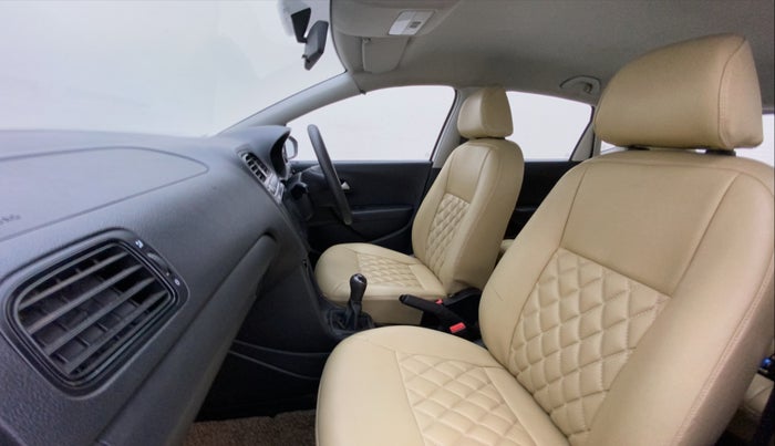 2018 Volkswagen Polo COMFORTLINE 1.0L MPI, Petrol, Manual, 78,969 km, Right Side Front Door Cabin
