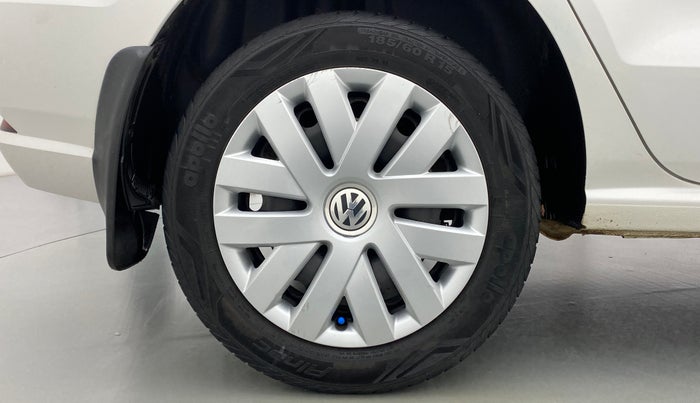 2018 Volkswagen Ameo COMFORTLINE 1.0, Petrol, Manual, 43,534 km, Right Rear Wheel