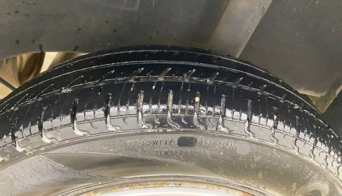 2018 Datsun Redi Go A, Petrol, Manual, 70,975 km, Left Rear Tyre Tread