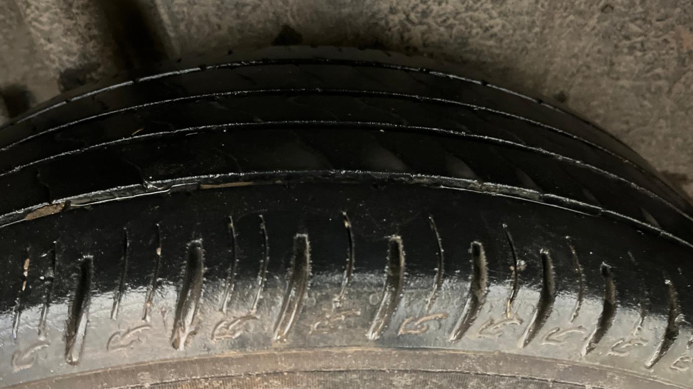 2021 Maruti Vitara Brezza LXI, Petrol, Manual, 73,786 km, Right Rear Tyre Tread