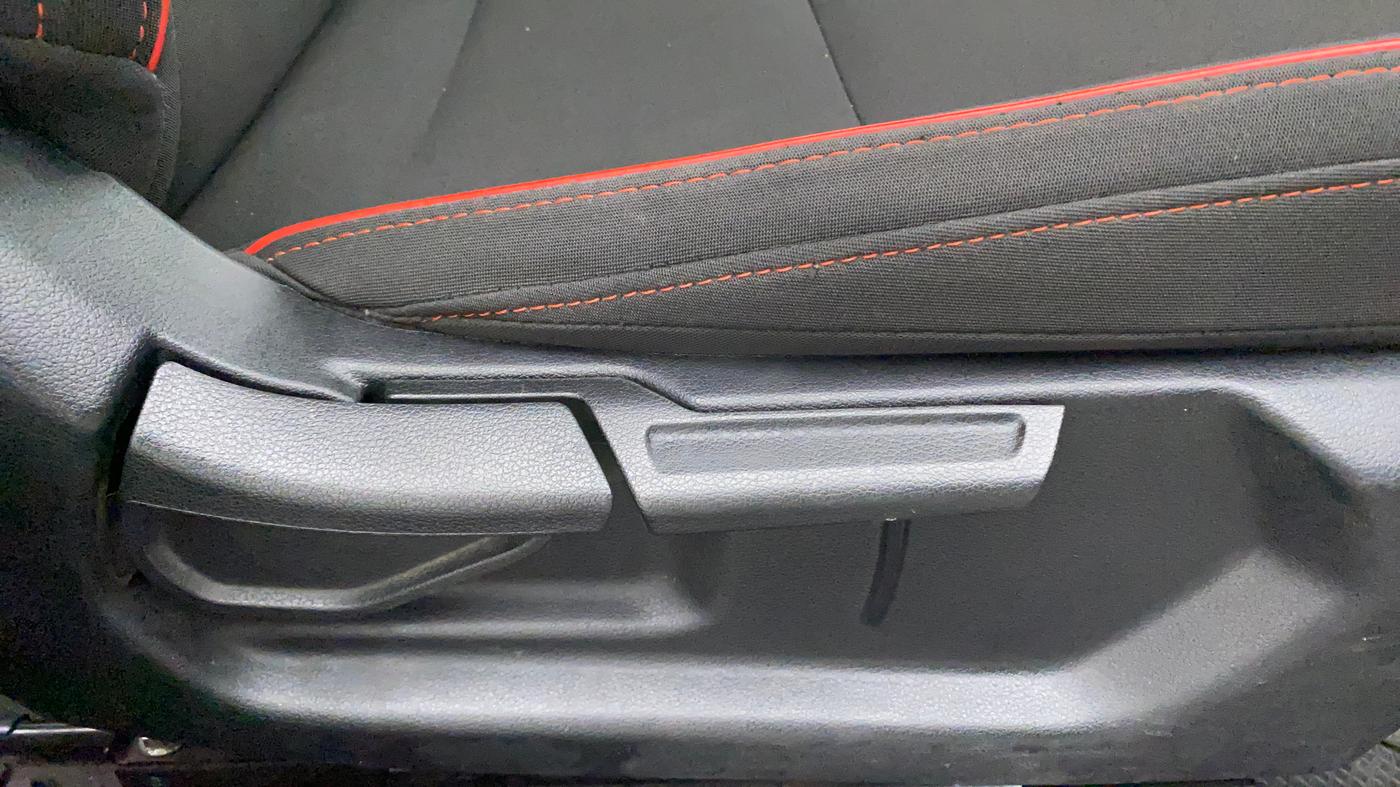 2022 Hyundai GRAND I10 NIOS SPORTZ 1.0 TURBO GDI, Petrol, Manual, 14,375 km, Driver Side Adjustment Panel