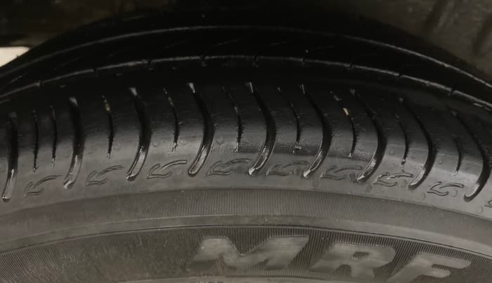 2021 Honda Amaze 1.2L I-VTEC VX CVT, Petrol, Automatic, 27,660 km, Right Rear Tyre Tread