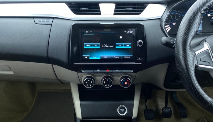 2019 Renault TRIBER 1.0 RXZ, Petrol, Manual, 22,188 km, Air Conditioner