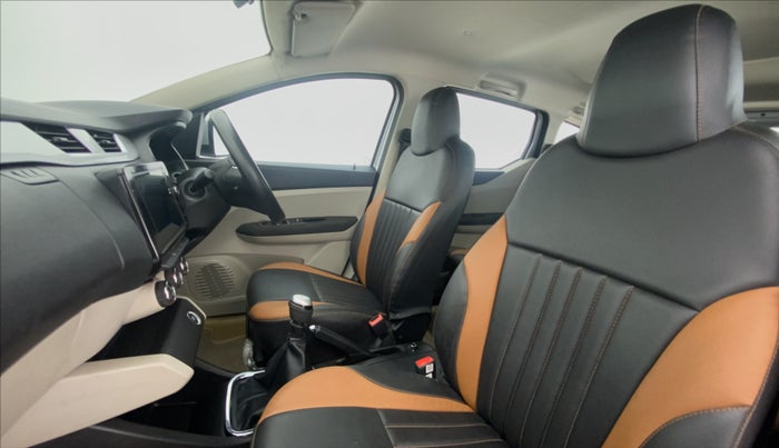 2019 Renault TRIBER 1.0 RXZ, Petrol, Manual, 22,188 km, Right Side Front Door Cabin