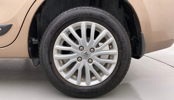 2018 Maruti Dzire ZDI, Diesel, Manual, 49,766 km, Left Rear Wheel