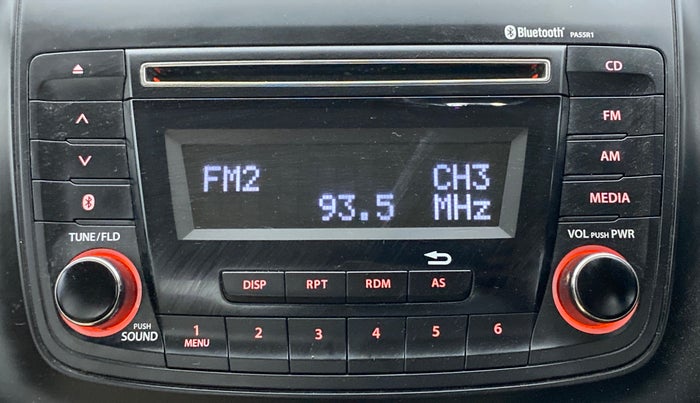 2018 Maruti Dzire ZDI, Diesel, Manual, 49,766 km, Infotainment System