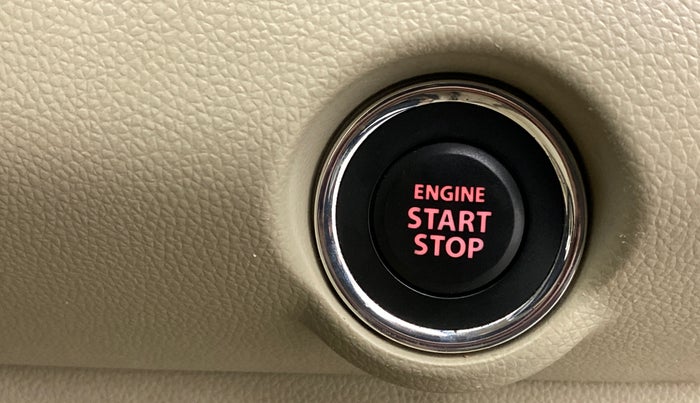 2018 Maruti Dzire ZDI, Diesel, Manual, 49,766 km, Keyless Start/ Stop Button