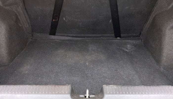 2018 Maruti Dzire ZDI, Diesel, Manual, 49,766 km, Boot Inside