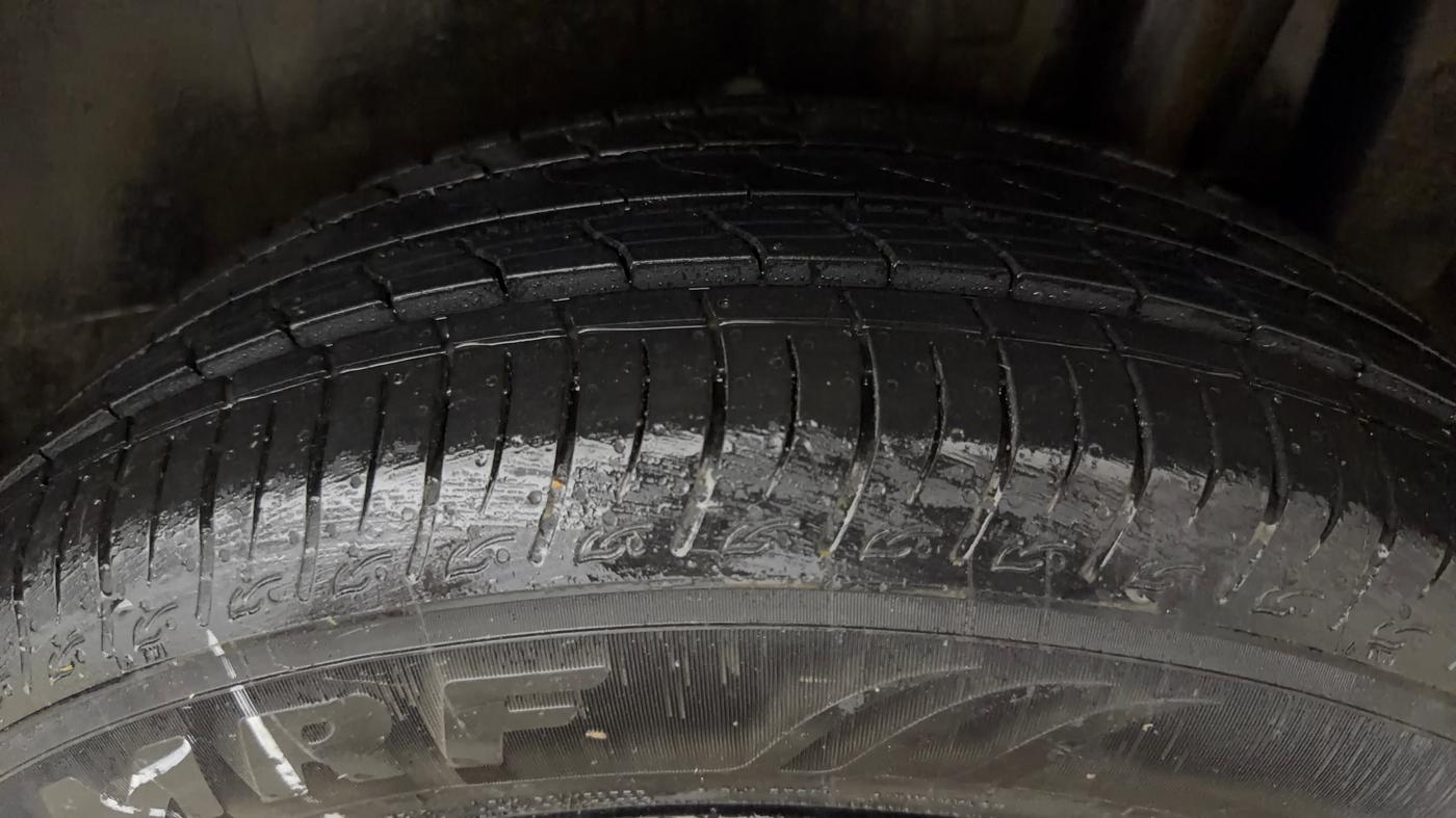 2024 Maruti BREZZA ZXI + AT SMART HYBRID, Petrol, Automatic, 9,544 km, Left Rear Tyre Tread