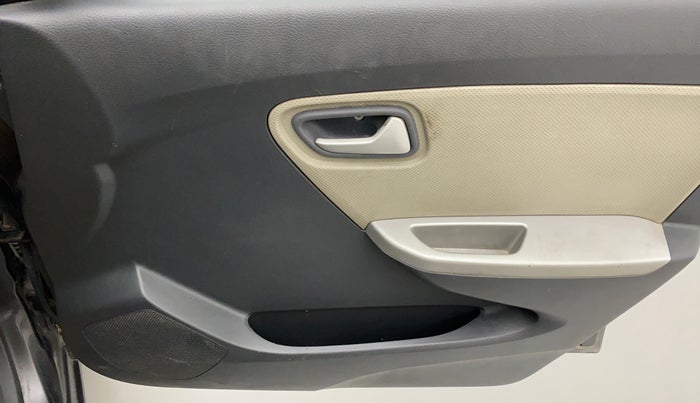 2015 Maruti Alto K10 VXI, Petrol, Manual, 32,192 km, Driver Side Door Panels Control
