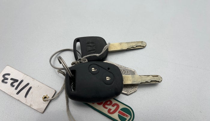 2014 Honda Amaze 1.2L I-VTEC S, Petrol, Manual, 55,014 km, Key Close Up