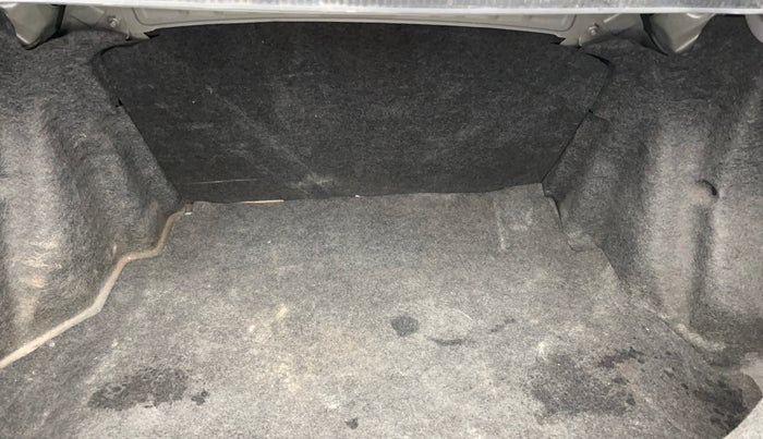 2014 Honda Amaze 1.2L I-VTEC S, Petrol, Manual, 55,014 km, Boot Inside