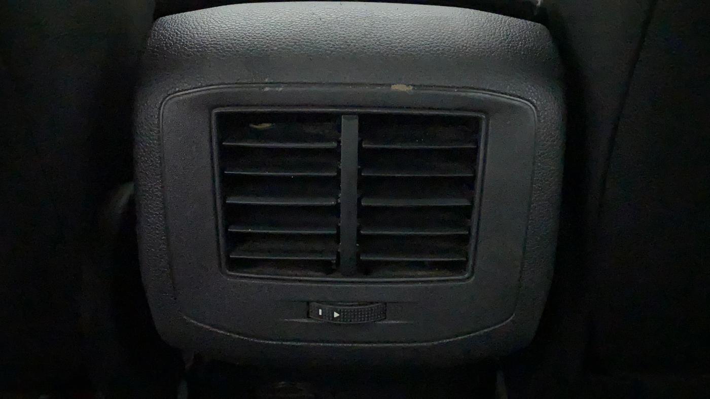 2019 Volkswagen T-ROC PETROL AUTOMATIC, Petrol, Automatic, 34,582 km, Rear AC Vents