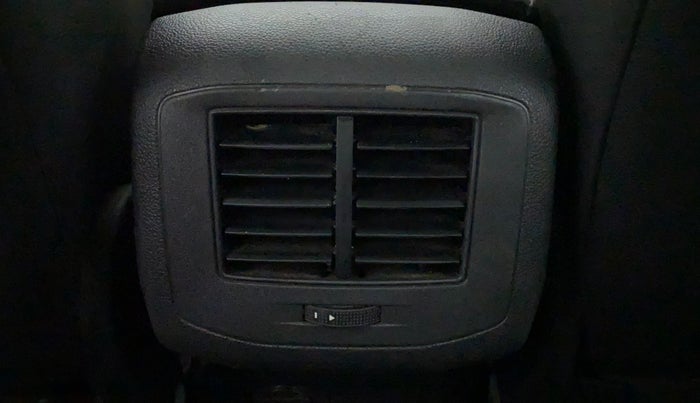2019 Volkswagen T-ROC PETROL AUTOMATIC, Petrol, Automatic, 34,582 km, Rear AC Vents