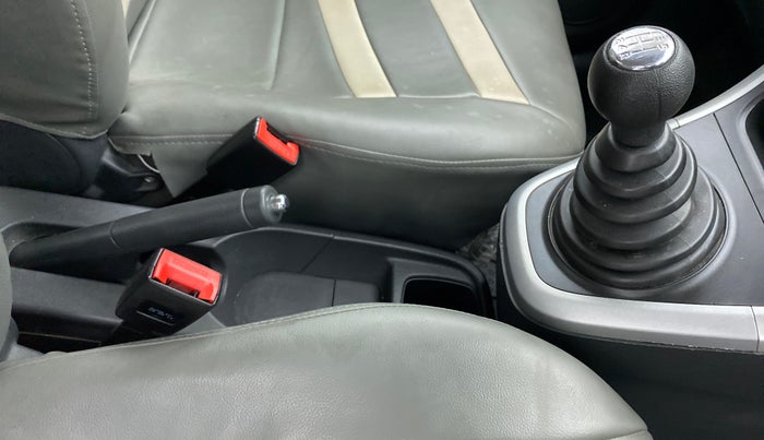 2013 Maruti Ritz VXI, Petrol, Manual, 53,746 km, Gear Lever