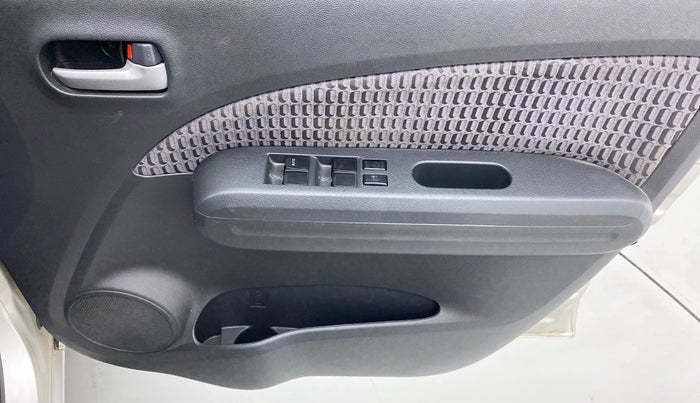 2013 Maruti Ritz VXI, Petrol, Manual, 53,746 km, Driver Side Door Panels Control