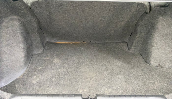 2018 Honda Amaze 1.2L I-VTEC V CVT, Petrol, Automatic, 25,529 km, Boot Inside