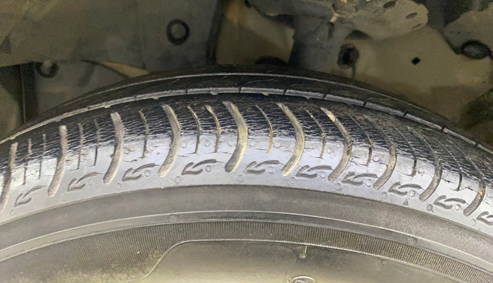 2018 Honda Amaze 1.2L I-VTEC V CVT, Petrol, Automatic, 25,529 km, Left Front Tyre Tread