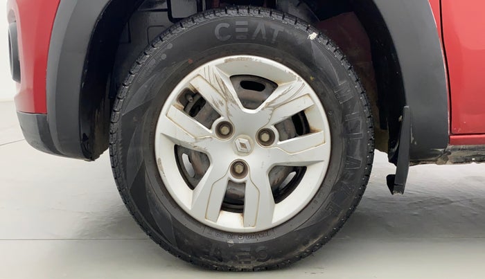 2016 Renault Kwid RXT, Petrol, Manual, 46,585 km, Left Front Wheel