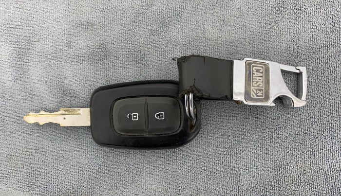 2016 Renault Kwid RXT, Petrol, Manual, 46,585 km, Key Close Up