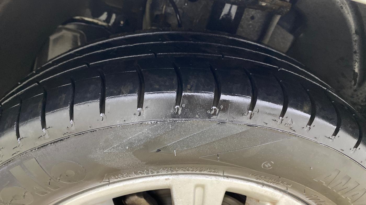 2017 Tata Tiago XZ PETROL, Petrol, Manual, 51,996 km, Left Front Tyre Tread