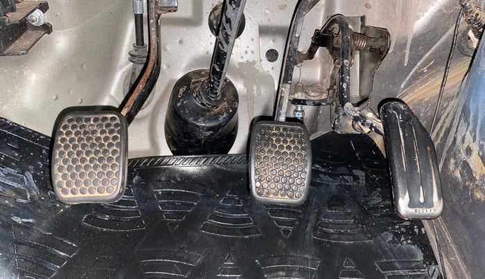 2018 Maruti Eeco 5 STR WITH A/C+HTR, Petrol, Manual, 57,196 km, Pedals