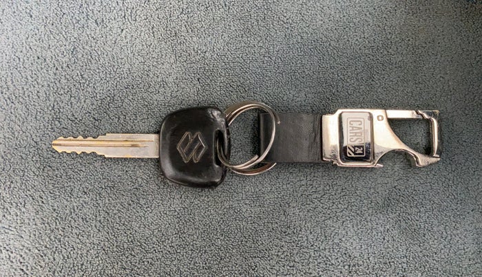 2018 Maruti Eeco 5 STR WITH A/C+HTR, Petrol, Manual, 57,196 km, Key Close Up