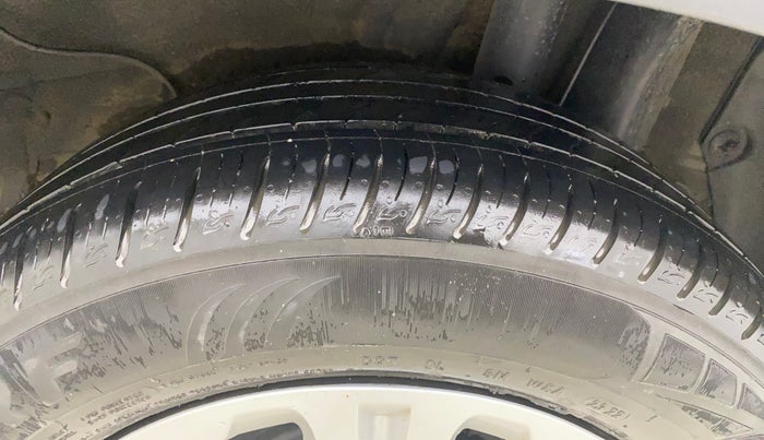 2022 KIA SONET HTK PLUS 1.0 IMT, Petrol, Manual, 38,249 km, Left Rear Tyre Tread