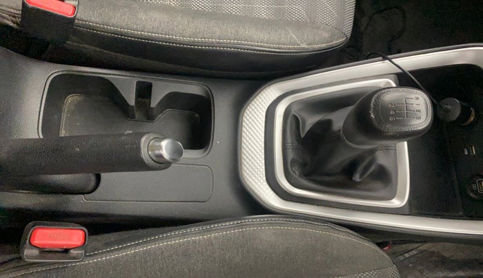 2022 KIA SONET HTK PLUS 1.0 IMT, Petrol, Manual, 38,249 km, Gear Lever