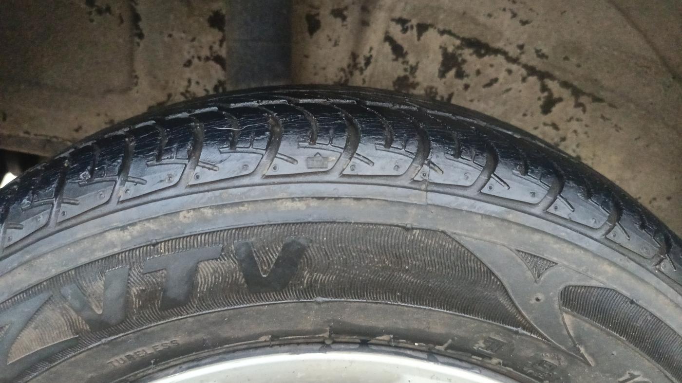 2019 Maruti New Wagon-R VXI 1.2, Petrol, Manual, 61,289 km, Right Rear Tyre Tread