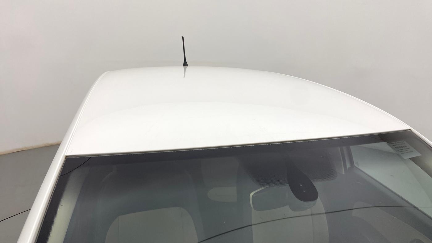 2017 Volkswagen Polo HIGHLINE1.2L, Petrol, Manual, 67,713 km, Roof