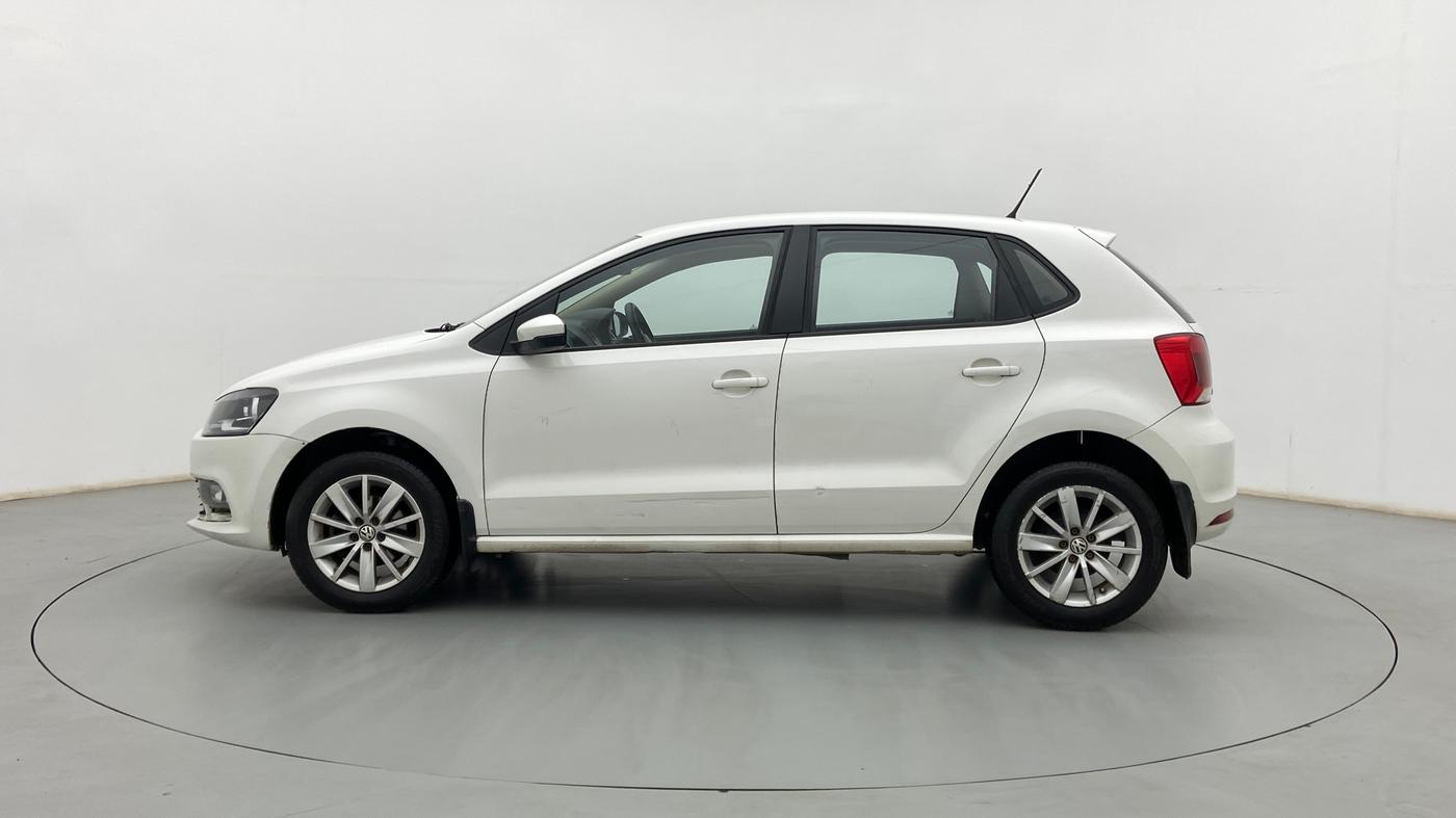2017 Volkswagen Polo HIGHLINE1.2L, Petrol, Manual, 67,713 km, Left Side