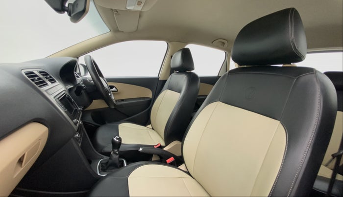 2017 Volkswagen Polo HIGHLINE1.2L, Petrol, Manual, 67,713 km, Right Side Front Door Cabin