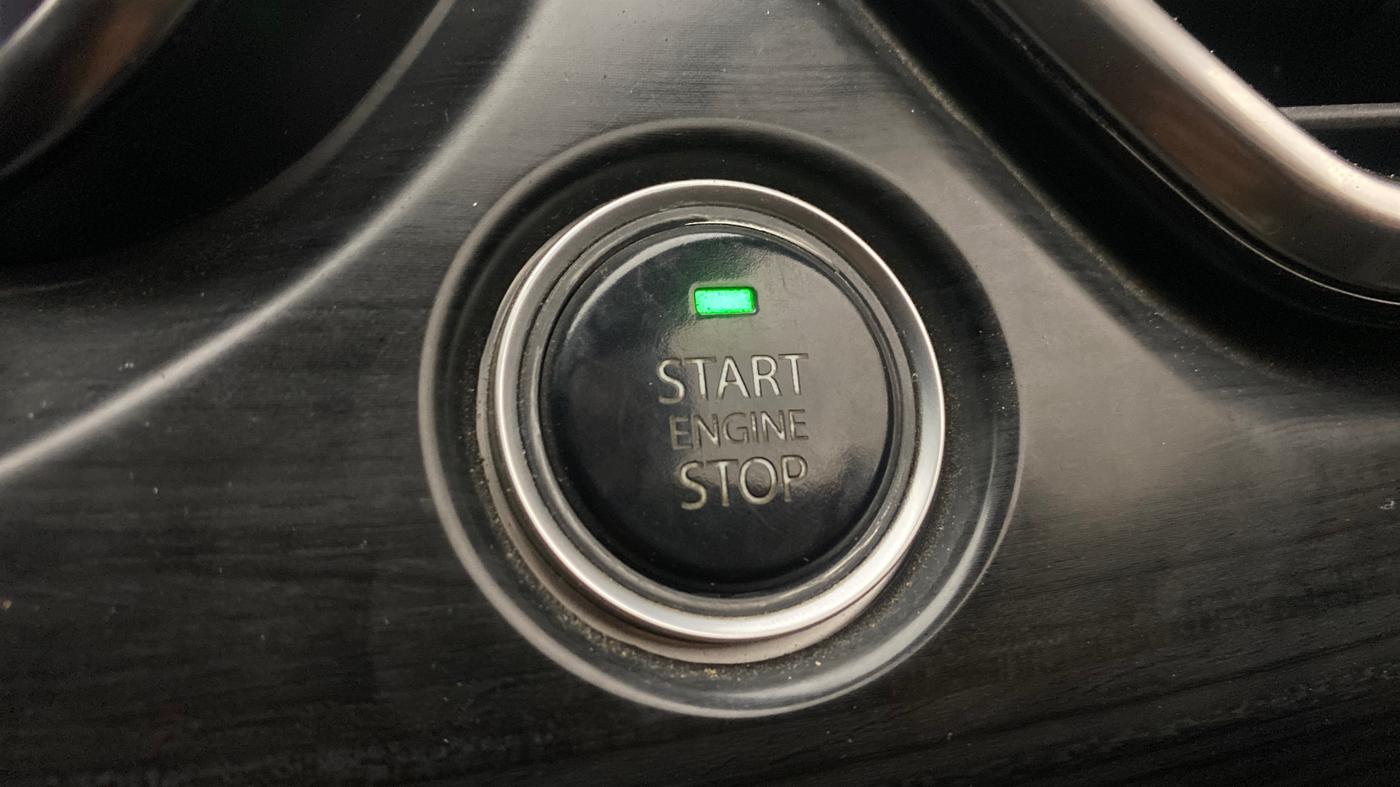 2023 Tata Safari XZA PLUS O 6STR, Diesel, Automatic, 1,11,940 km, Keyless Start/ Stop Button