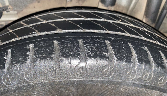 2021 Tata Tiago XTA PETROL, Petrol, Automatic, 49,311 km, Left Rear Tyre Tread