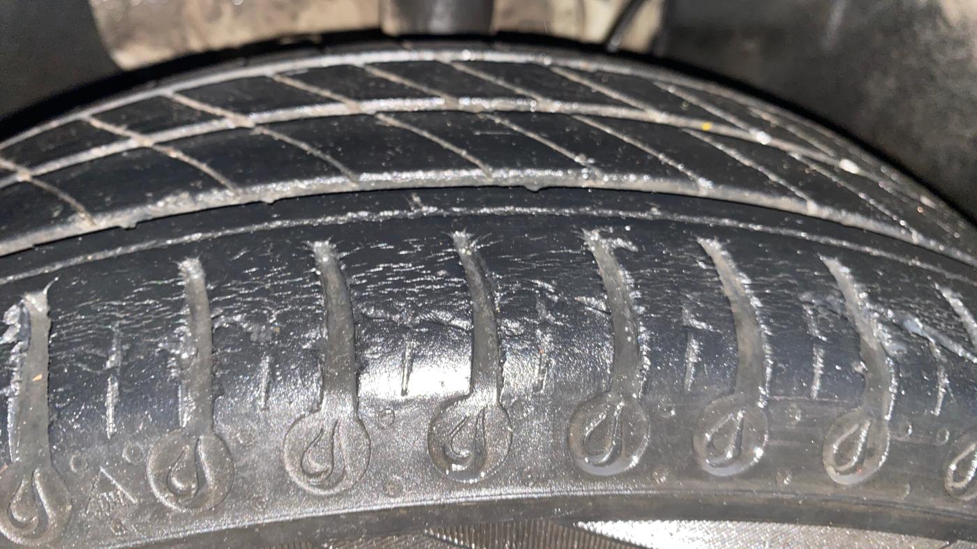 2021 Tata Tiago XTA PETROL, Petrol, Automatic, 49,311 km, Right Front Tyre Tread