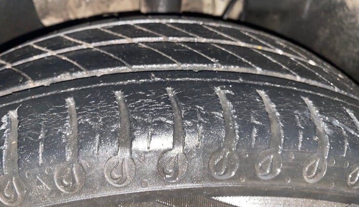 2021 Tata Tiago XTA PETROL, Petrol, Automatic, 49,311 km, Right Front Tyre Tread