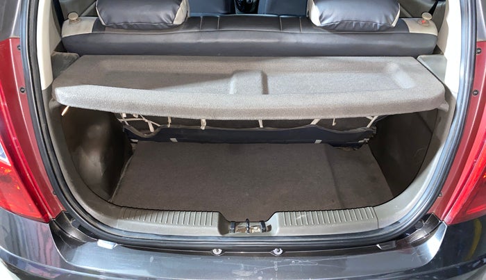 2012 Hyundai i10 SPORTZ 1.2, Petrol, Manual, 37,479 km, Boot Inside