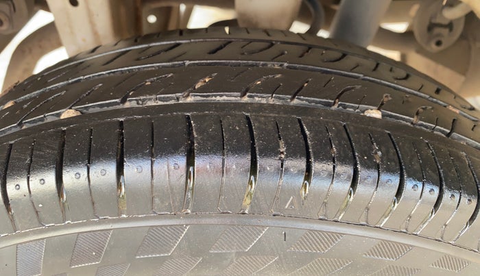 2014 Maruti Alto 800 LXI, Petrol, Manual, 41,791 km, Right Rear Tyre Tread