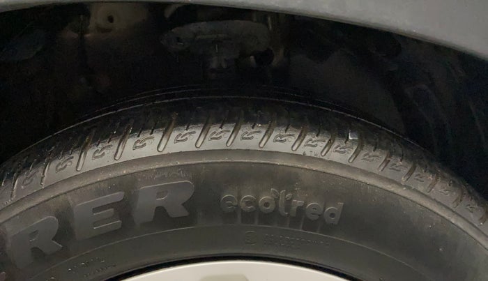 2020 KIA SONET HTK PLUS 1.5, Diesel, Manual, 60,014 km, Right Front Tyre Tread