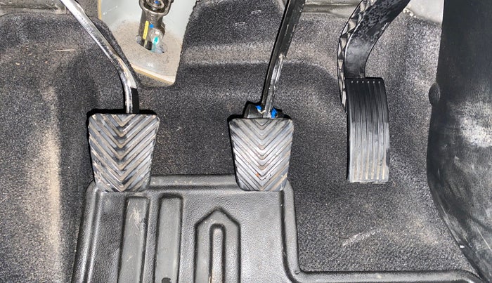 2020 KIA SONET HTK PLUS 1.5, Diesel, Manual, 60,014 km, Pedals