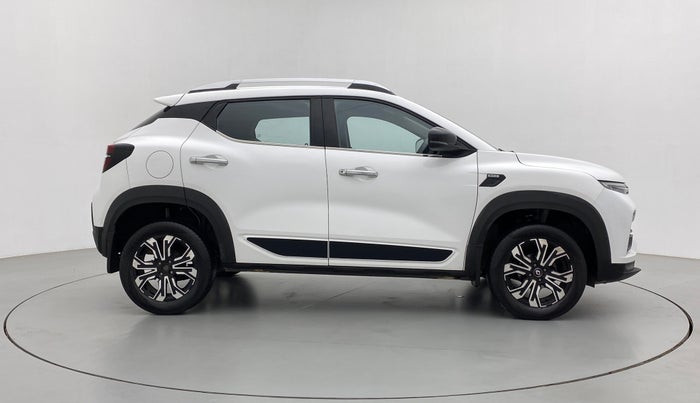 2021 Renault Kiger RXZ MT, Petrol, Manual, 16,369 km, Right Side View