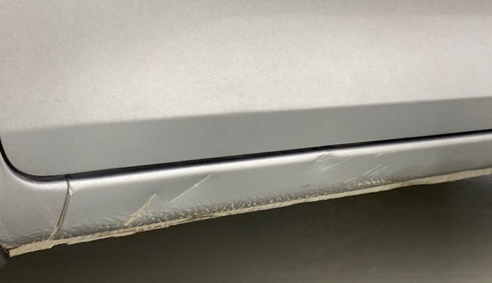 2017 Maruti IGNIS DELTA 1.2 AMT, Petrol, Automatic, 18,159 km, Left running board - Slightly dented