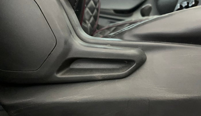 2022 Tata TIGOR XZ CNG, CNG, Manual, 44,932 km, Driver Side Adjustment Panel